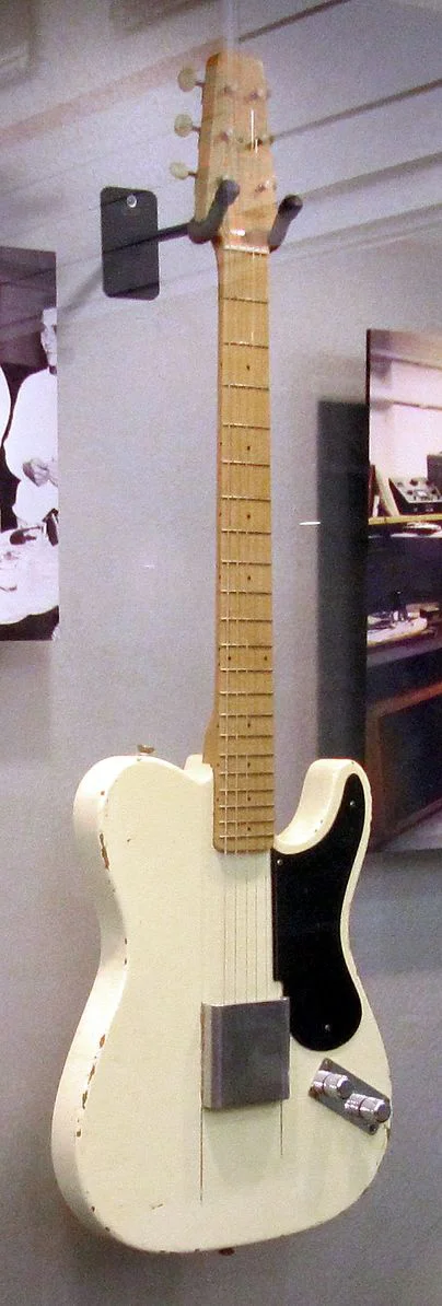 Fender Cabronita Telecaster（カブロニータ・テレキャスター） | ギタコン − ギター辞典