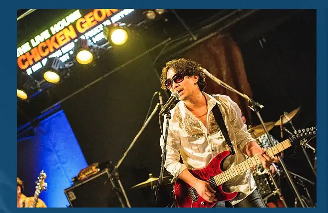515 GUITAR SCHOOL
