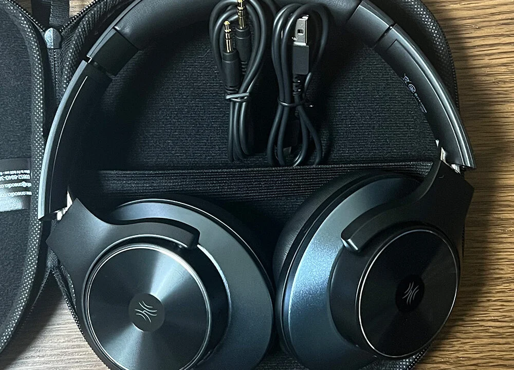 ヘッドホン：OneOdio「A10」
