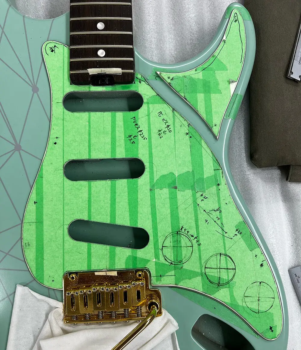 4作目】ピックガード製作（ストラトタイプ）：ギタークラフト学校日誌