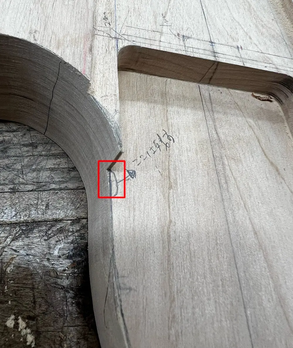 5弦ベース製作】ヒールカット加工、ブッシュ穴とネックジョイントの