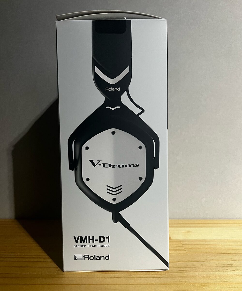 電子ドラム用ヘッドホンRoland「VMH-D1」の横側のパッケージ
