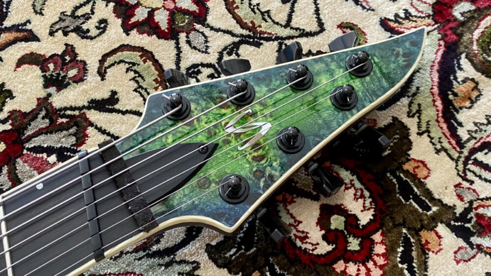 Skervesen Raptor ヘッド