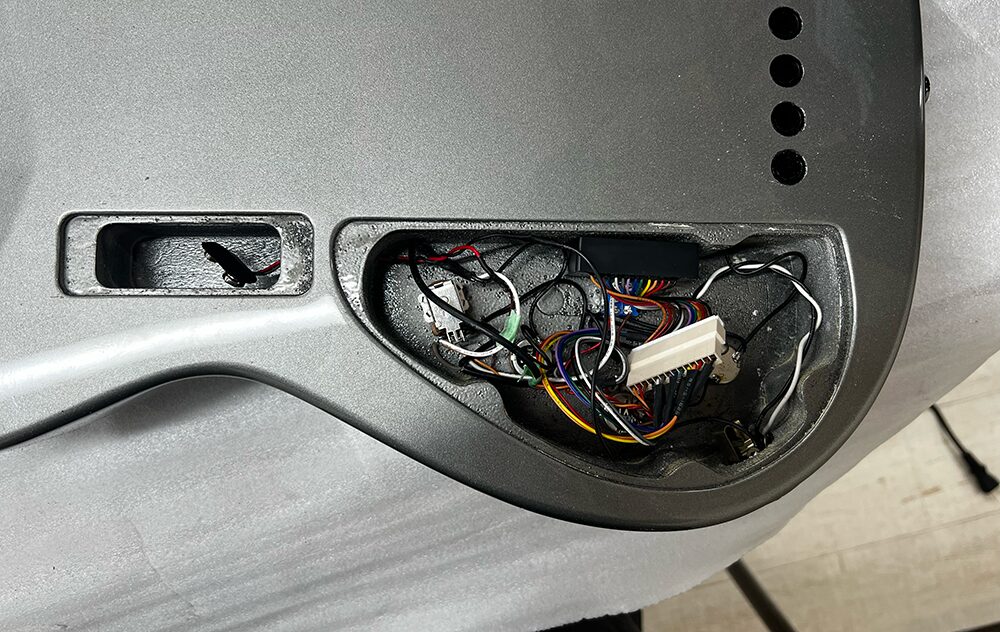 5弦ベースのピックアップの配線