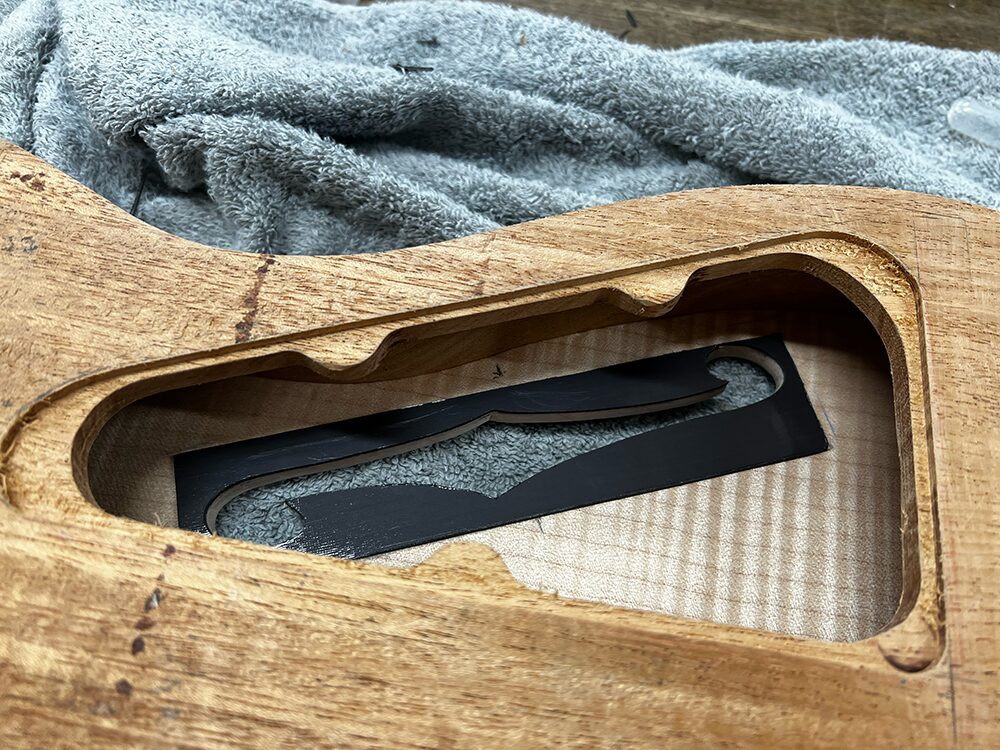 ギターのボディの内部