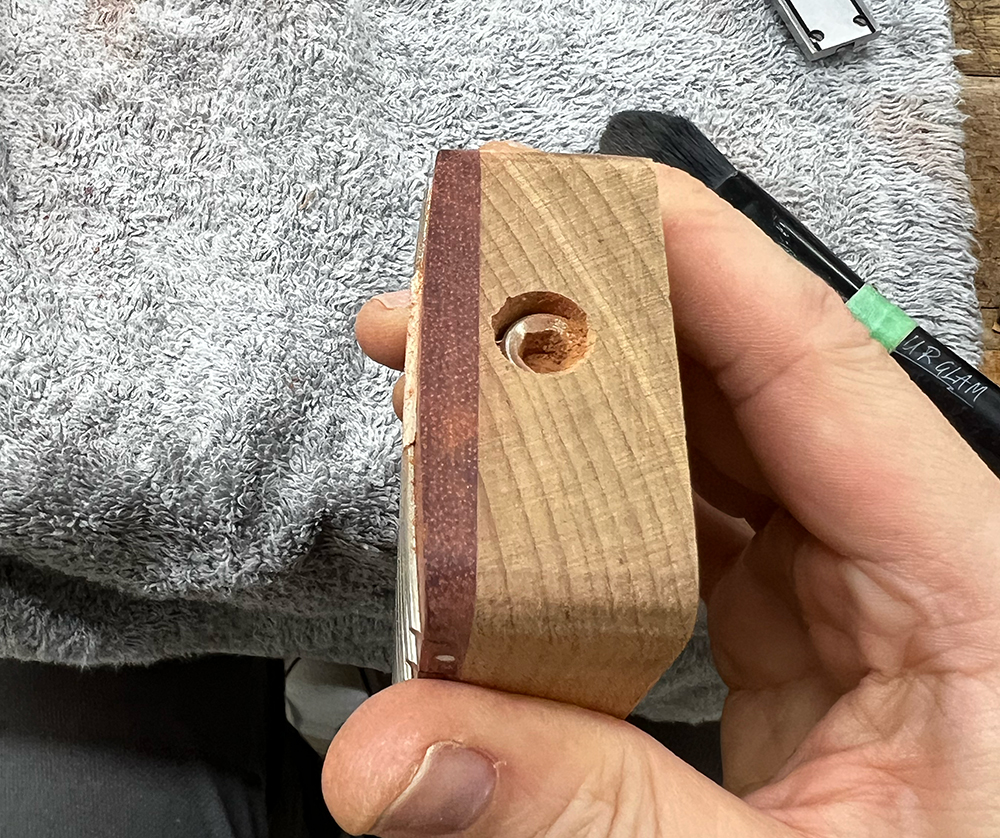 ギターネックのエンド部分